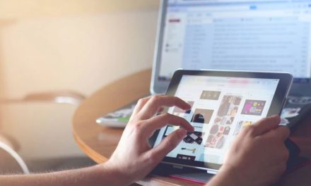 Kebiasaan Sosial Yang Mulai Berubah Di Era Digital