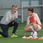 Peran Pelatih Dalam Membangun Tim Sepak Bola Berkualitas